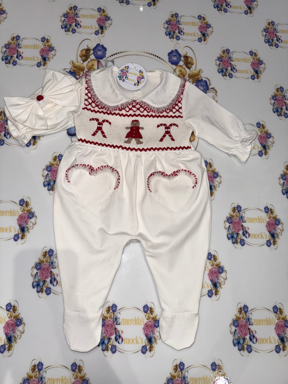 The Gingerbread Christmas Smocked Babygrow 🎄❤️