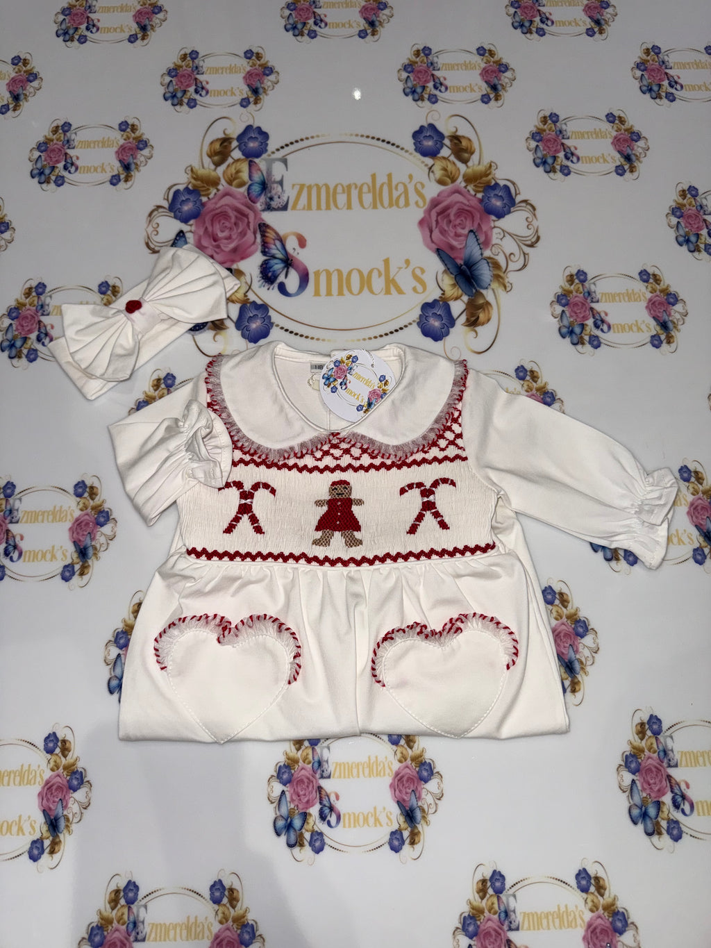 The Gingerbread Christmas Smocked Babygrow 🎄❤️
