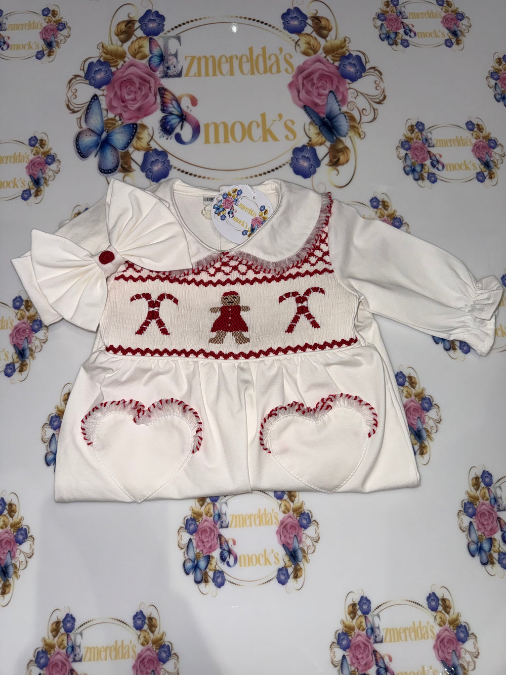 The Gingerbread Christmas Smocked Babygrow 🎄❤️