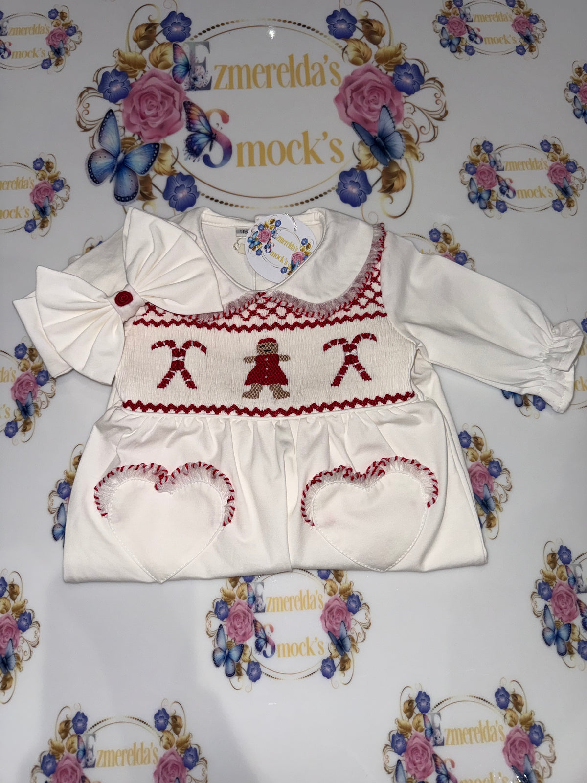The Gingerbread Christmas Smocked Babygrow 🎄❤️