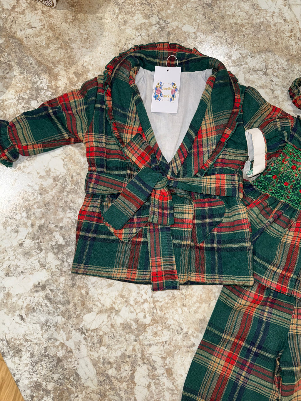 Girls’ Green Tartan Quilted Pyjama Set 💚🎄
