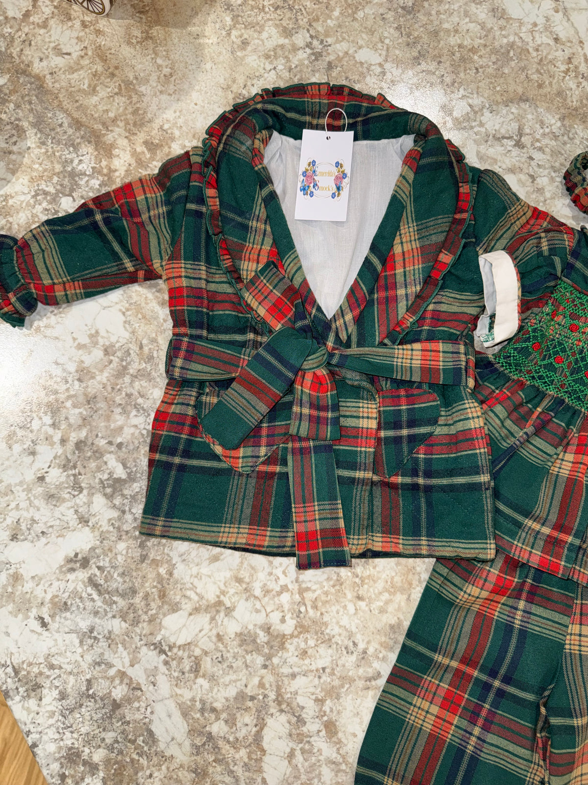 Girls’ Green Tartan Quilted Pyjama Set 💚🎄