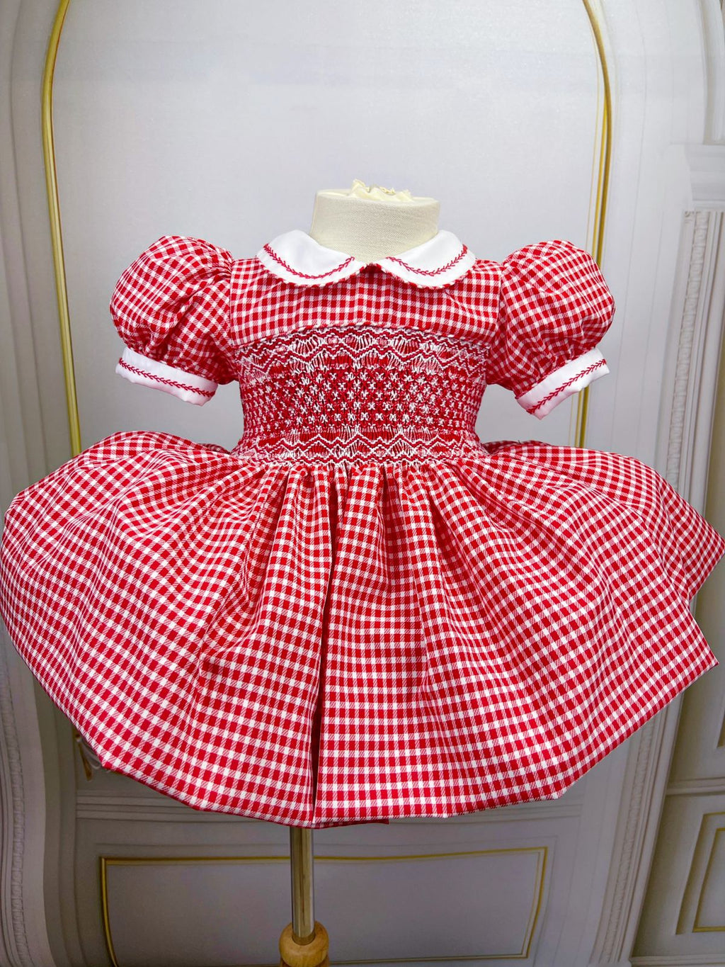 ❤️ Ruby Gingham Hand-Smocked Dress ❤️
