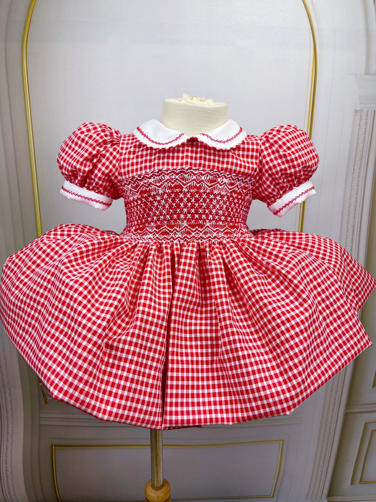 ❤️ Ruby Gingham Hand-Smocked Dress ❤️