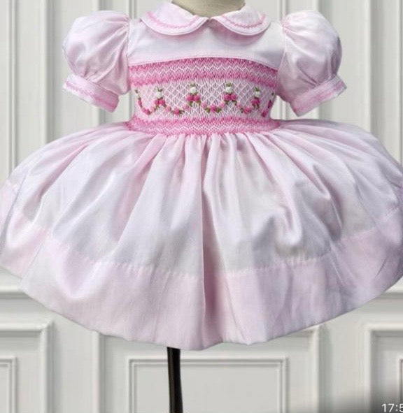 💖 Pink Rosebud Hand-Smocked Dress 💖